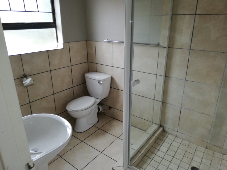 To Let 2 Bedroom Property for Rent in Die Bult North West